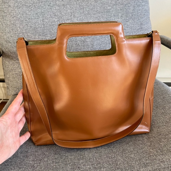 Vintage Camel Brown Salvatore Ferragamo Handbag - Picture 1 of 13